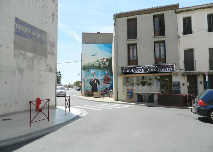In With Swimming Pool Gruissan